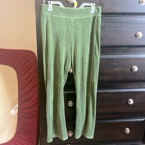 Green Hanes sweatpants